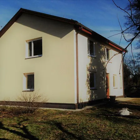 Excelent Apartment With Garden And Free Parking Riga Exteriör bild